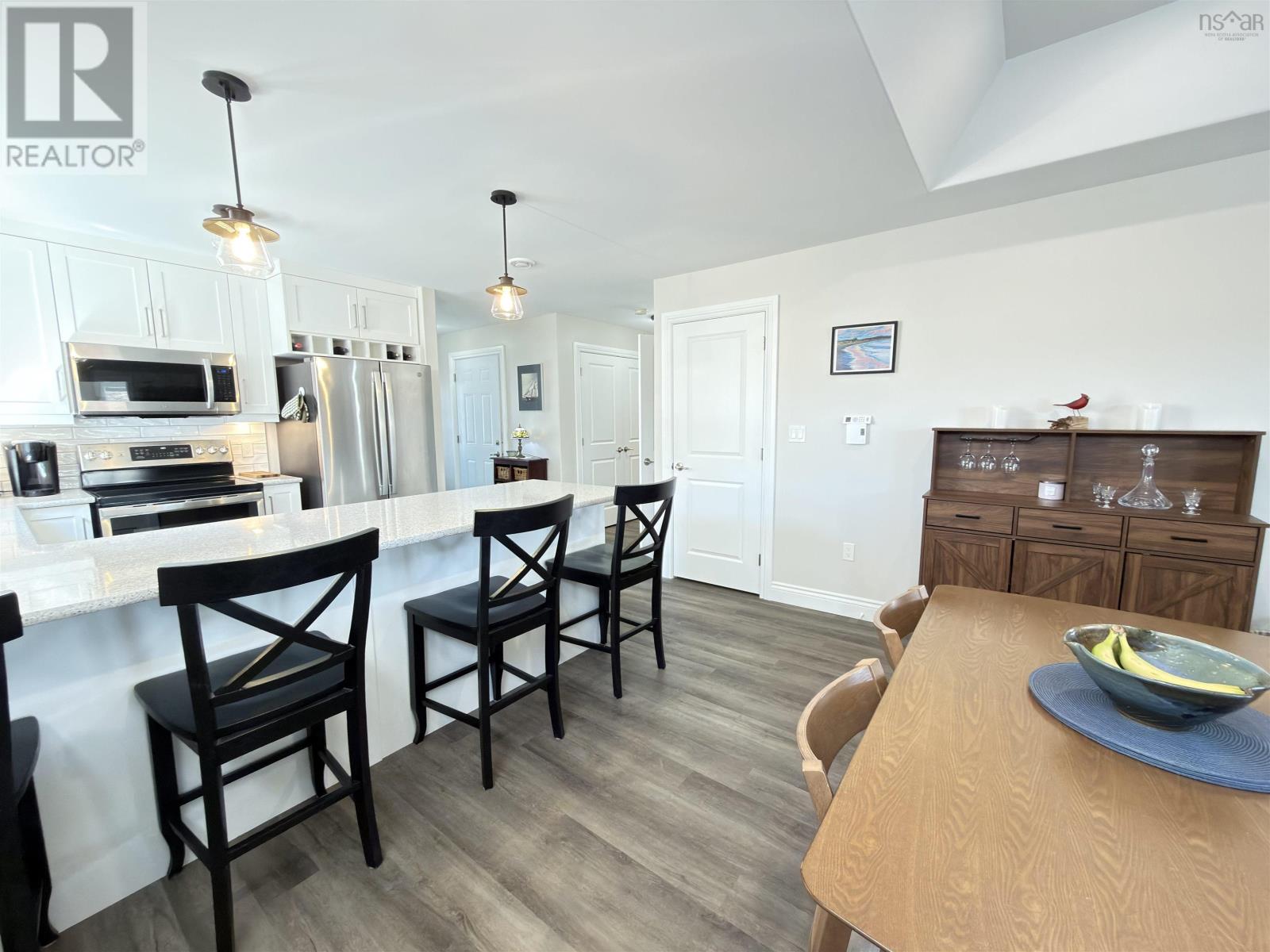 Property 15 of 30 of 83 Thistle Street