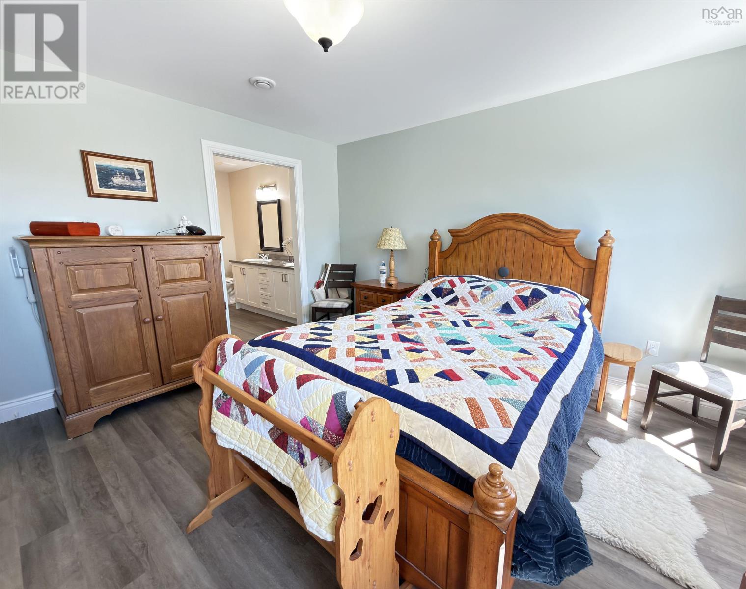 Property 22 of 30 of 83 Thistle Street