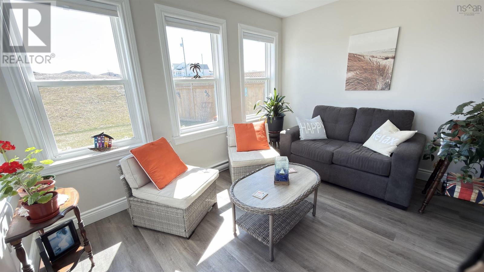 Property 28 of 30 of 83 Thistle Street