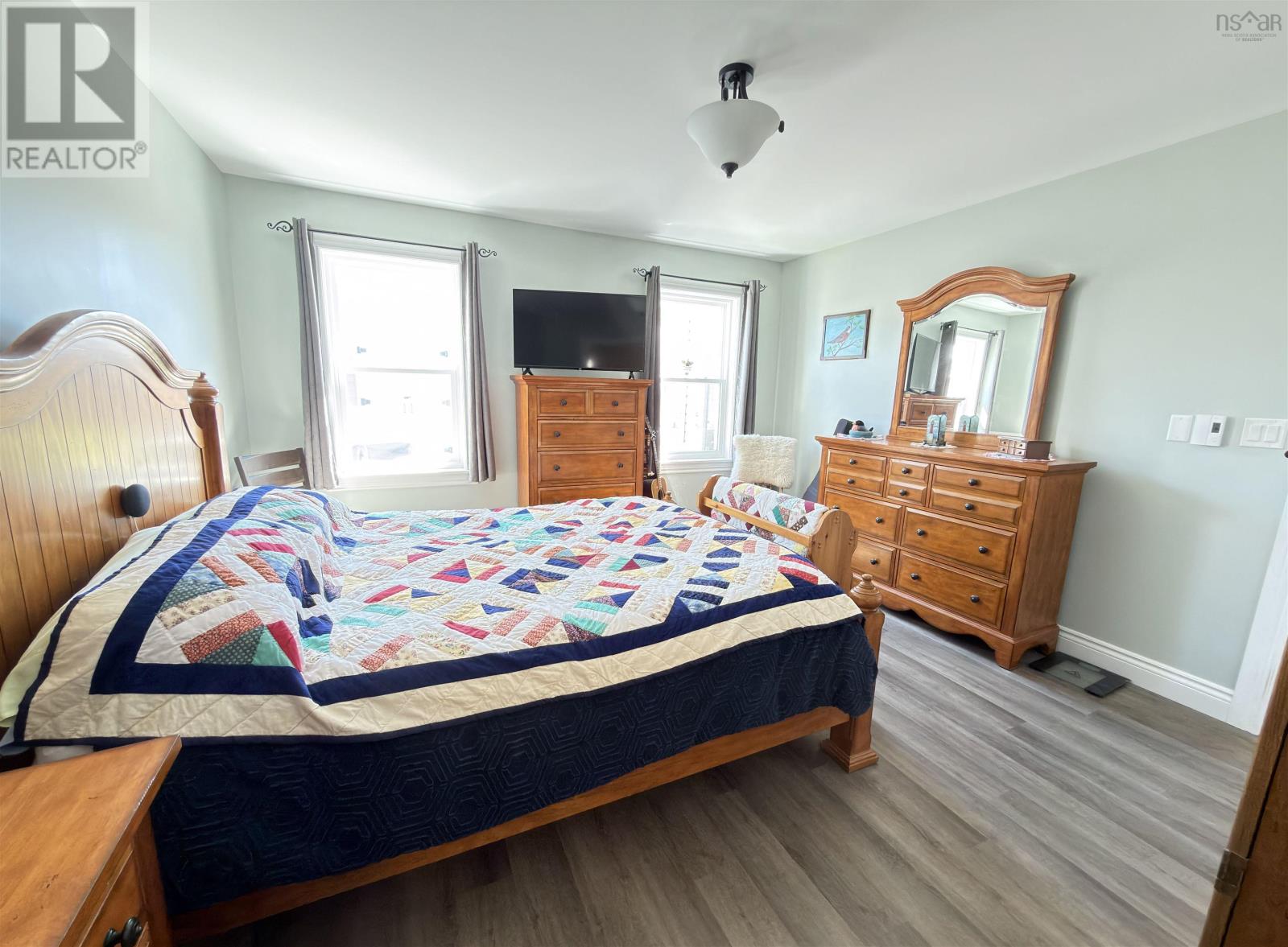 Property 24 of 30 of 83 Thistle Street