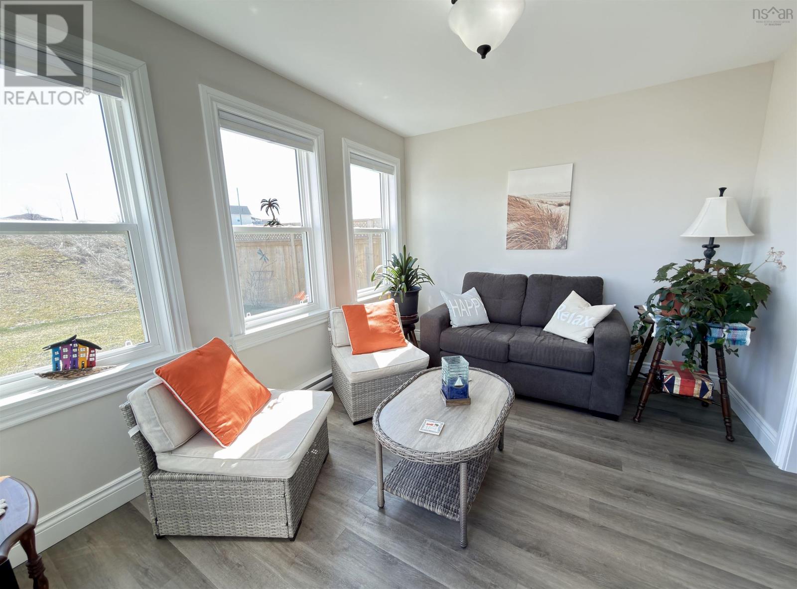 Property 30 of 30 of 83 Thistle Street