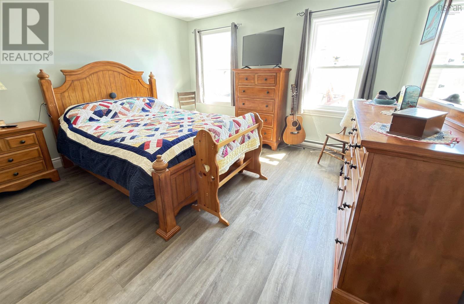 Property 23 of 30 of 83 Thistle Street