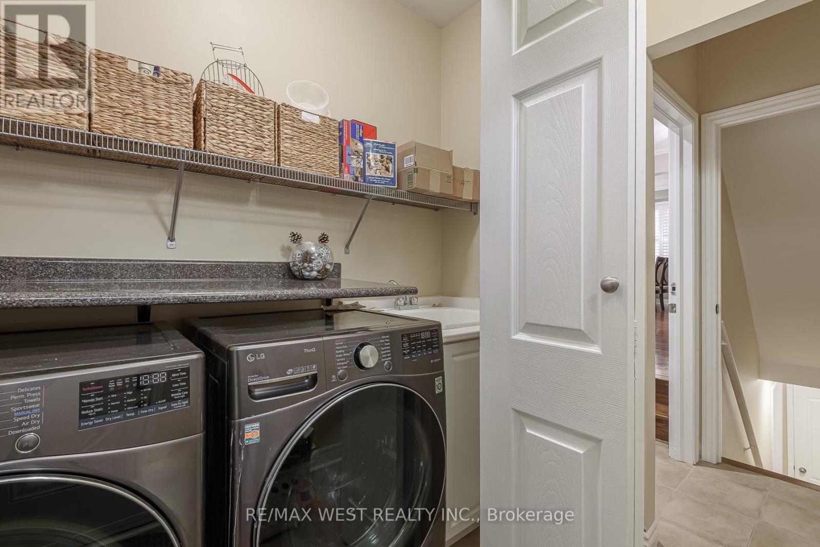 17 HAWKRIDGE TRAIL - 28