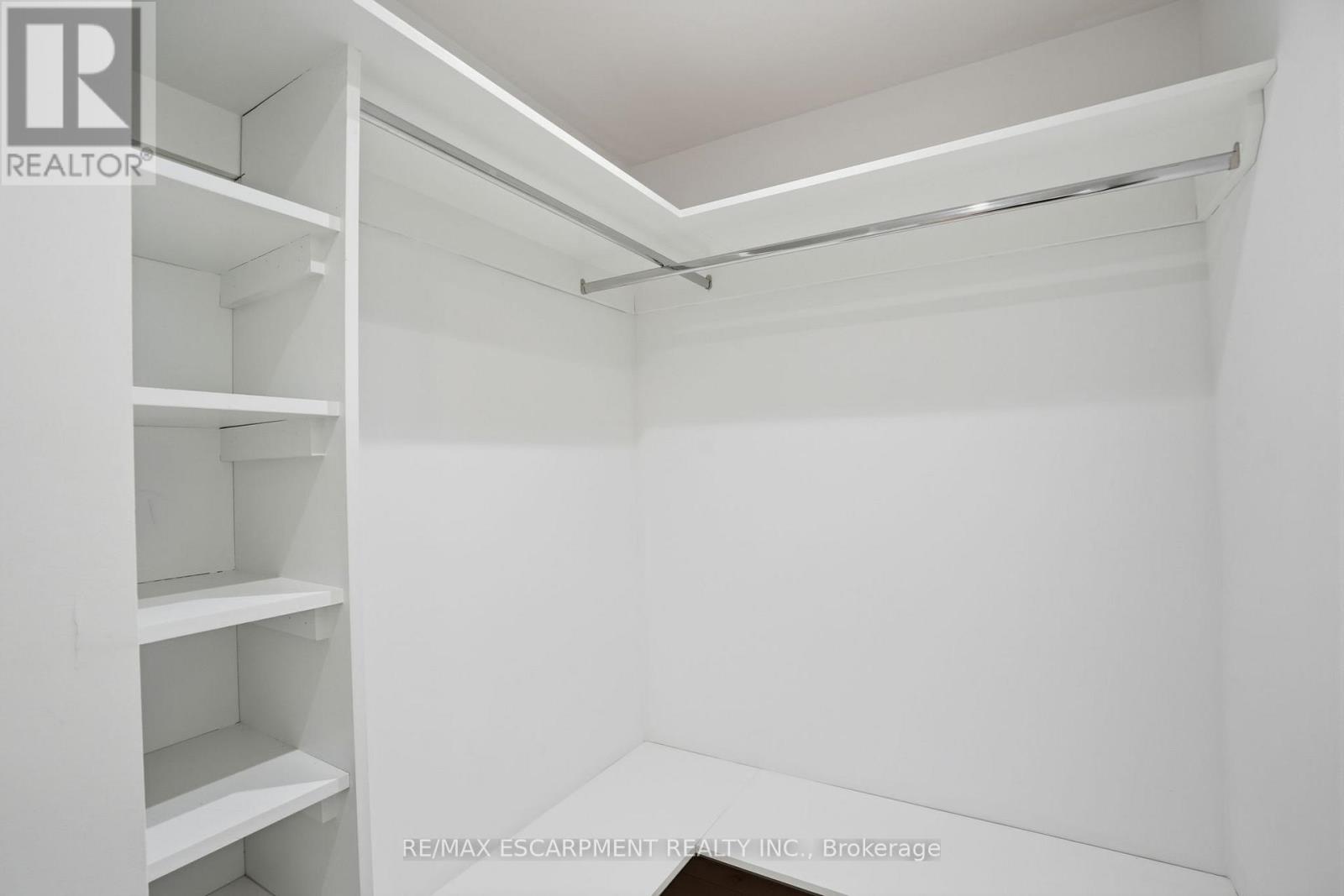 10A BENSON AVENUE - 28