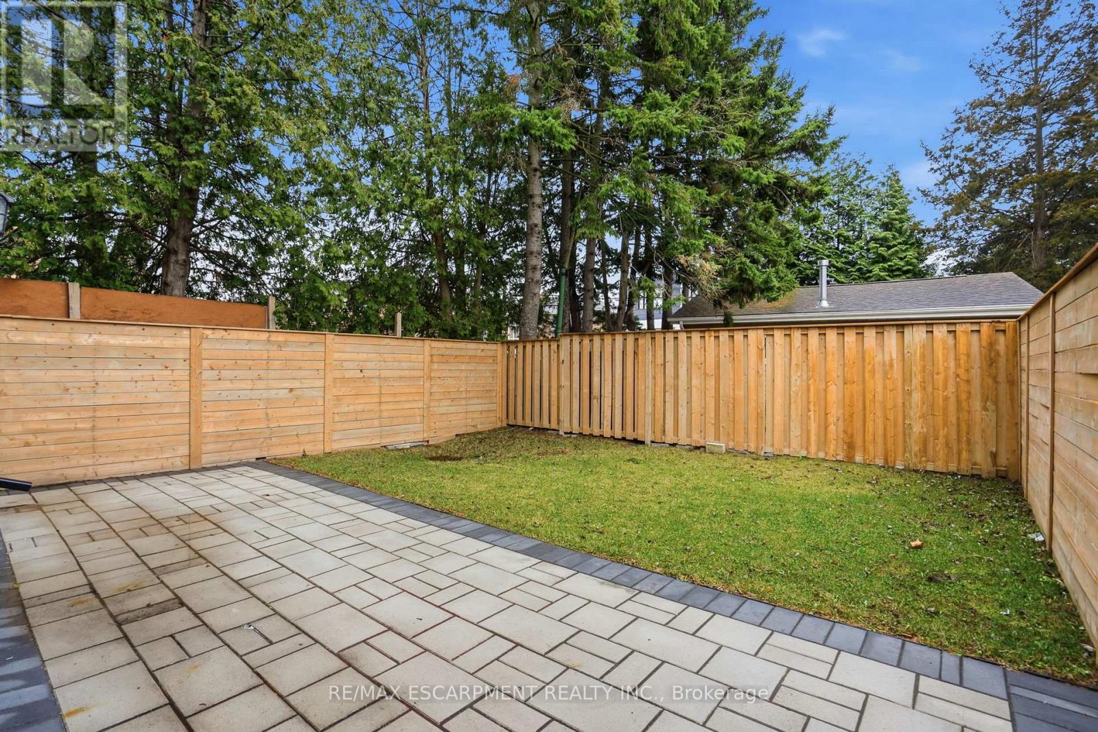 10A BENSON AVENUE - 38