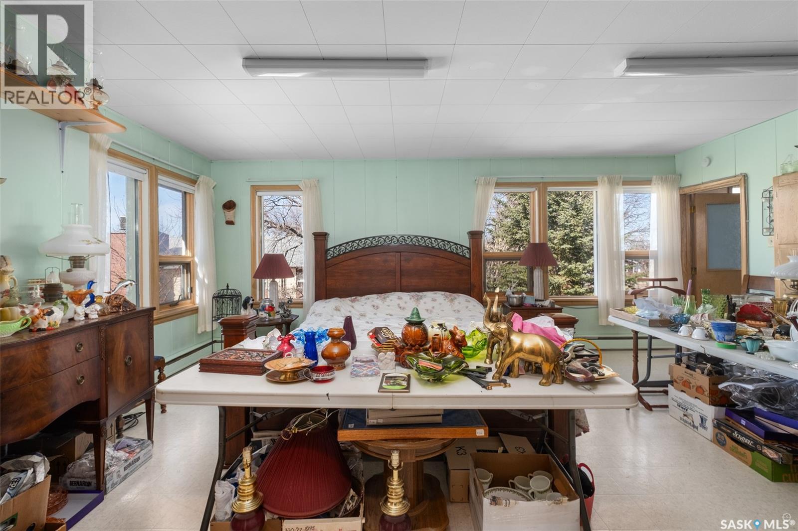 609 Main STREET - 23