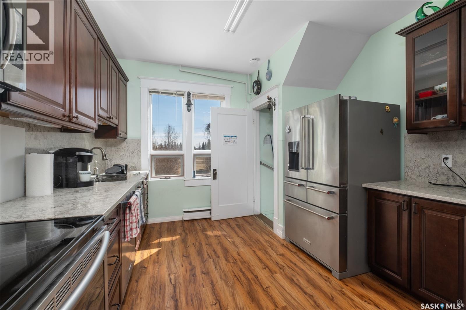 609 Main STREET - 3