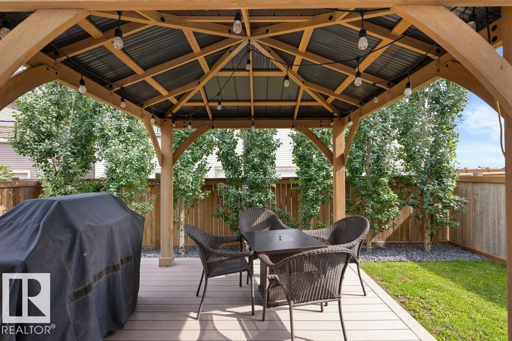 20008 18 AV NW, Edmonton