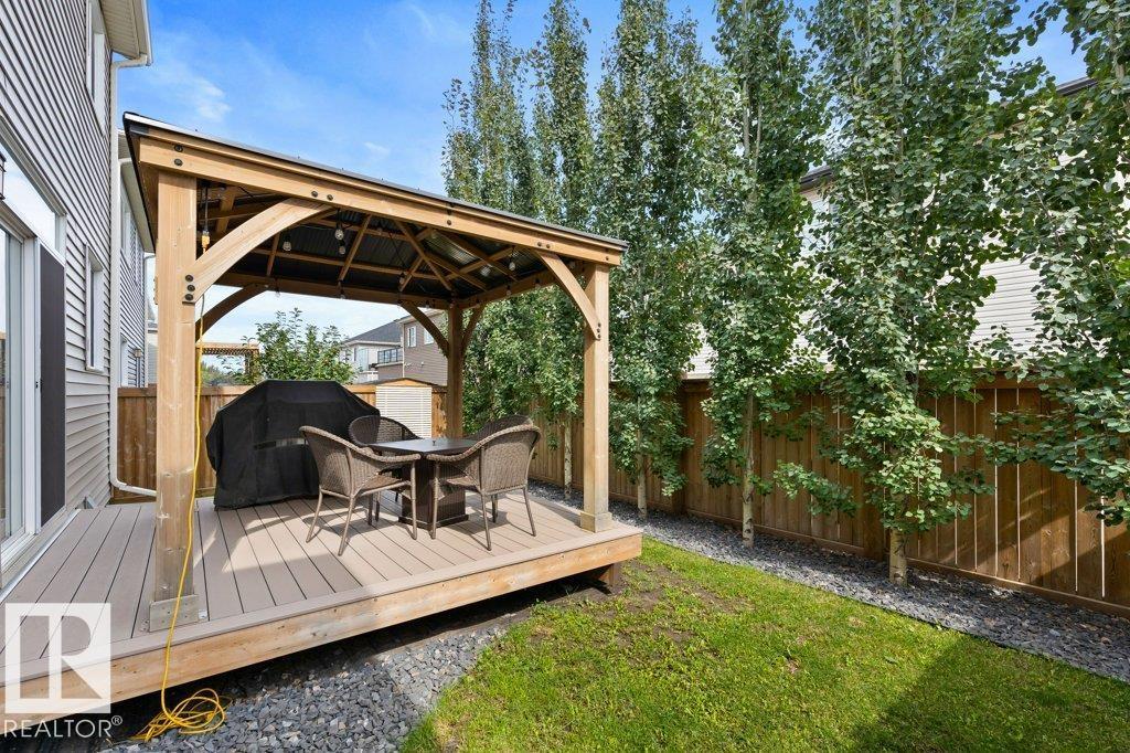 20008 18 AV NW, Edmonton