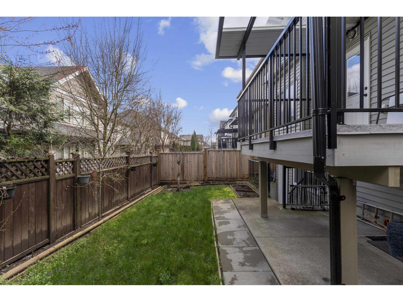 21033 80A AVENUE, Langley