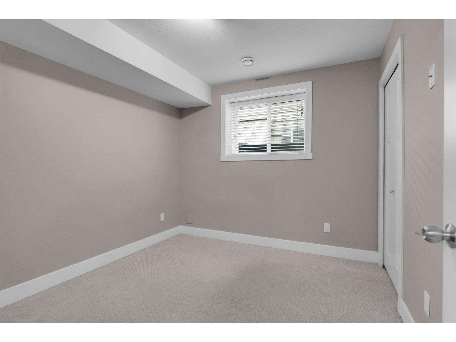 21033 80A AVENUE, Langley