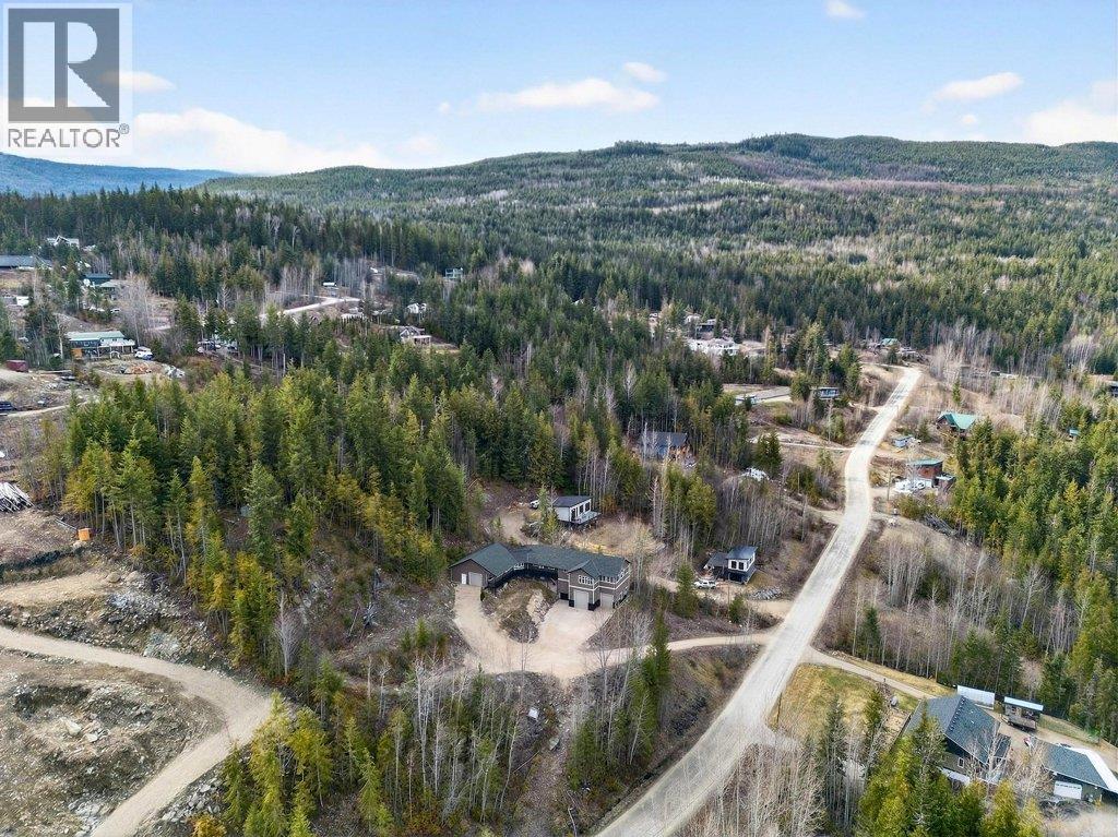 5058 Heritage Drive, Eagle Bay