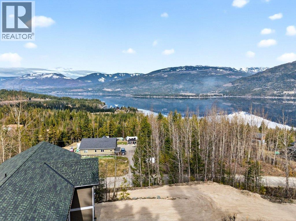5058 Heritage Drive, Eagle Bay