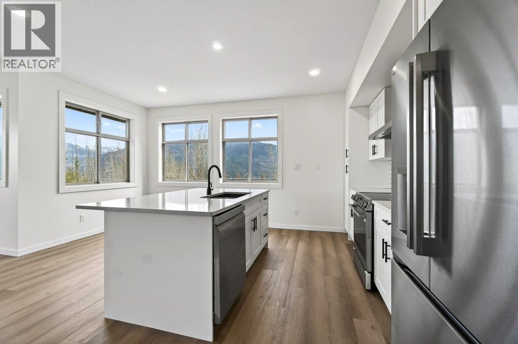 5058 Heritage Drive, Eagle Bay