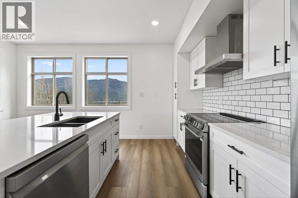 5058 Heritage Drive, Eagle Bay