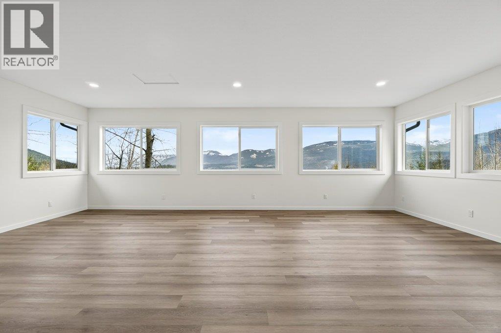 5058 Heritage Drive, Eagle Bay