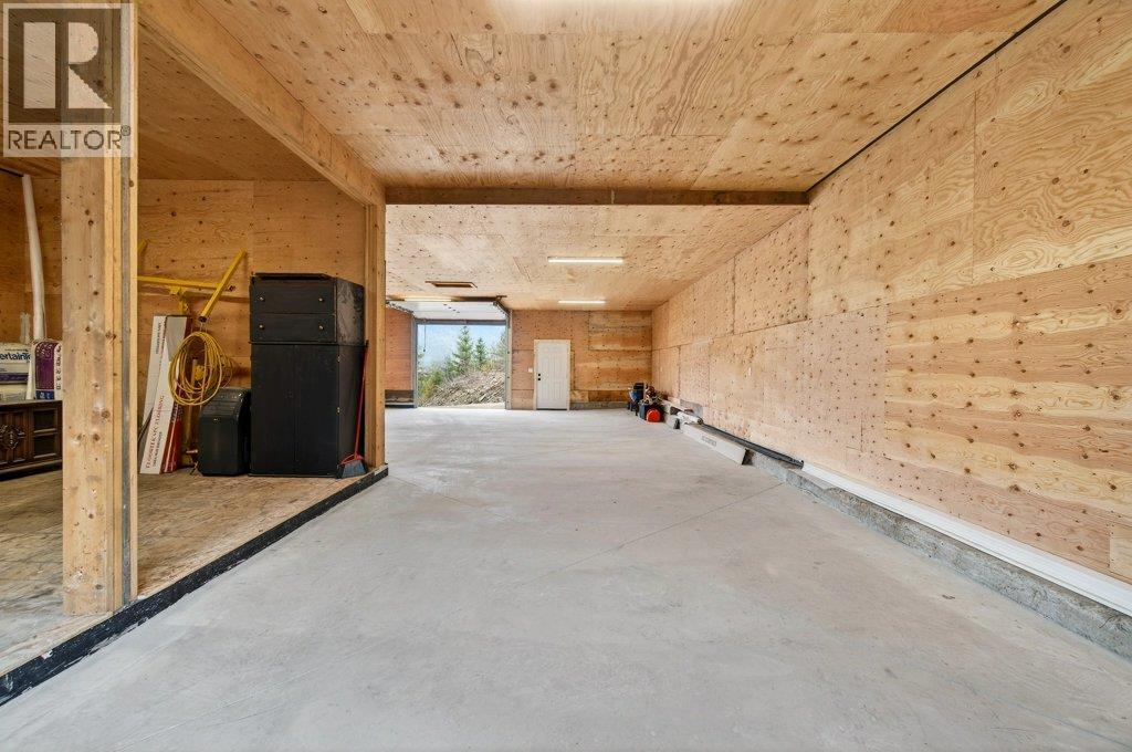 5058 Heritage Drive, Eagle Bay