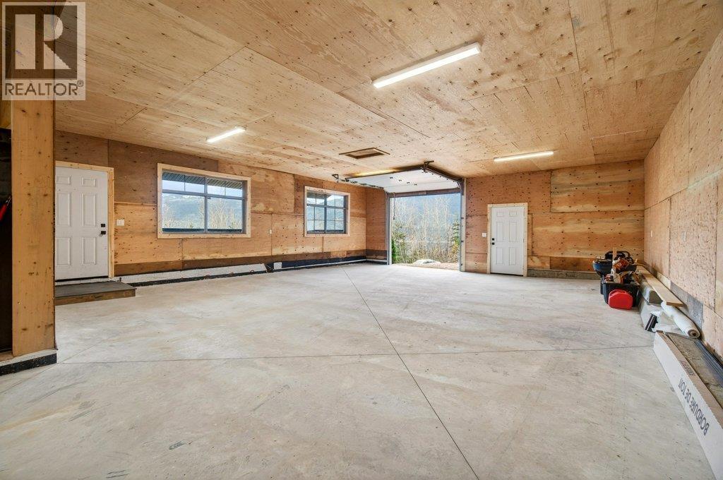 5058 Heritage Drive, Eagle Bay