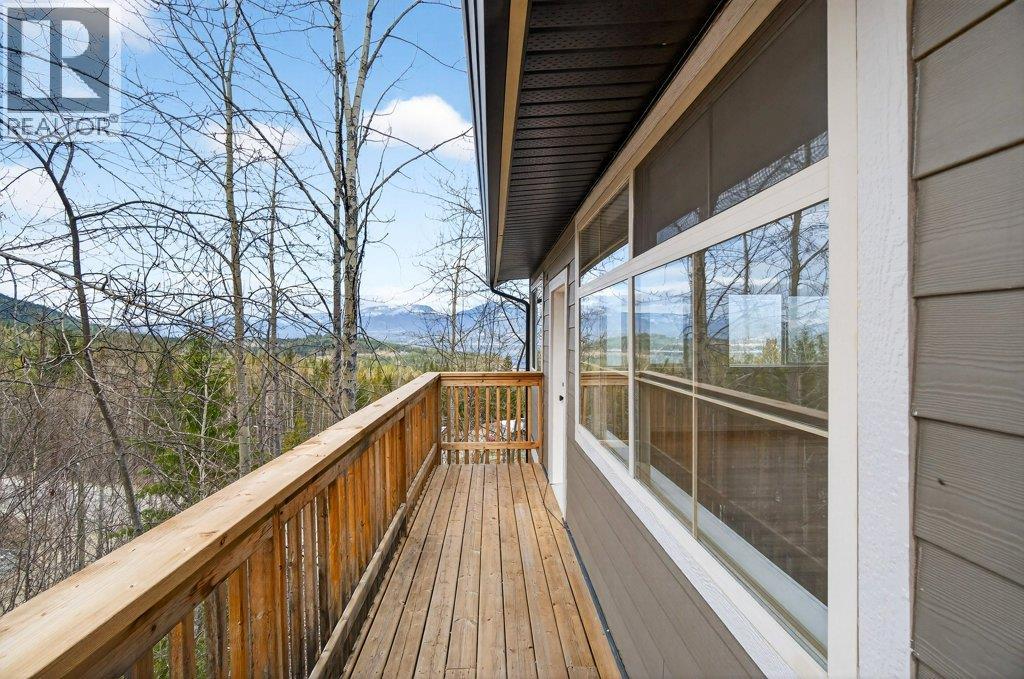 5058 Heritage Drive, Eagle Bay