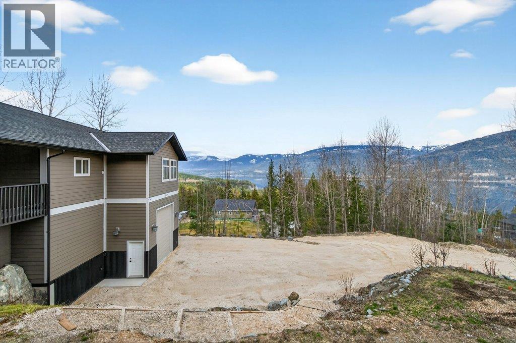 5058 Heritage Drive, Eagle Bay