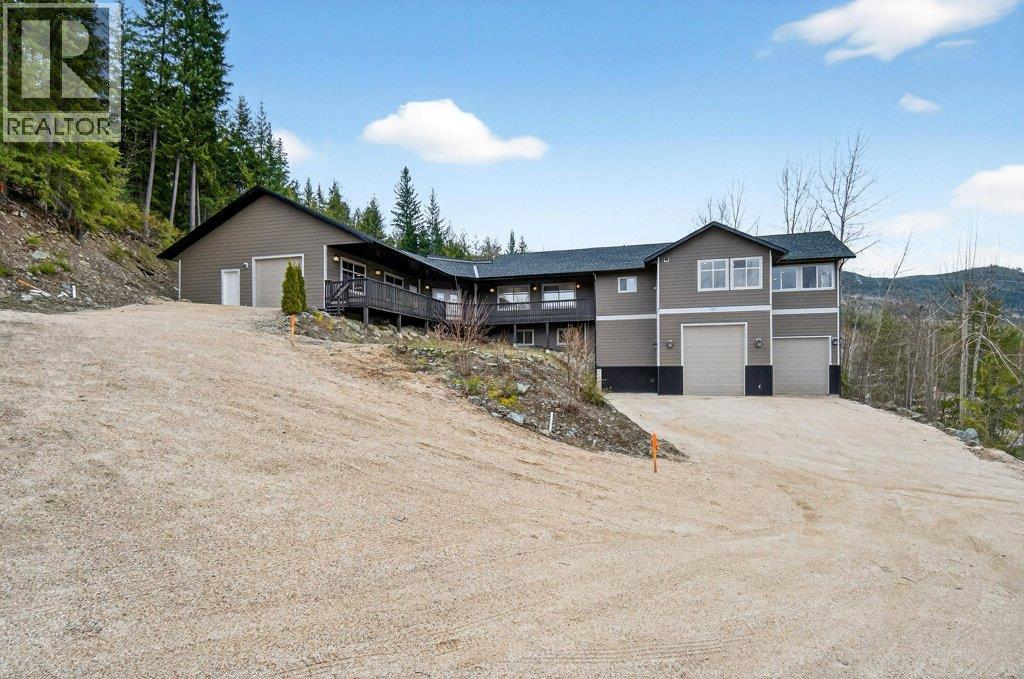 5058 Heritage Drive, Eagle Bay