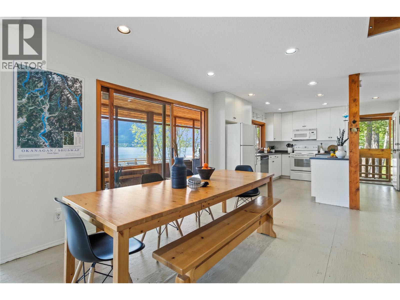 4006 Express Point Road, Scotch Creek