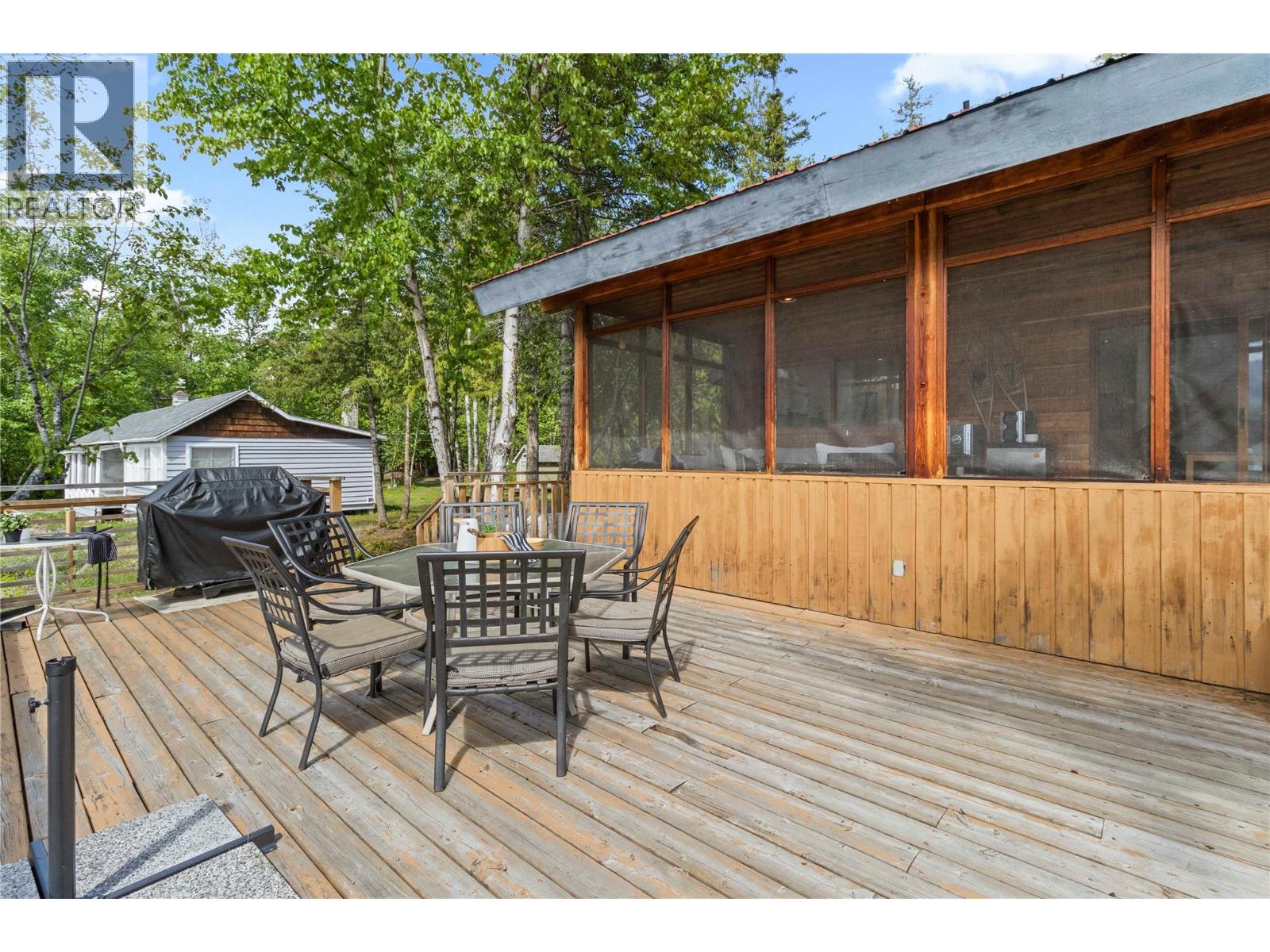 4006 Express Point Road, Scotch Creek