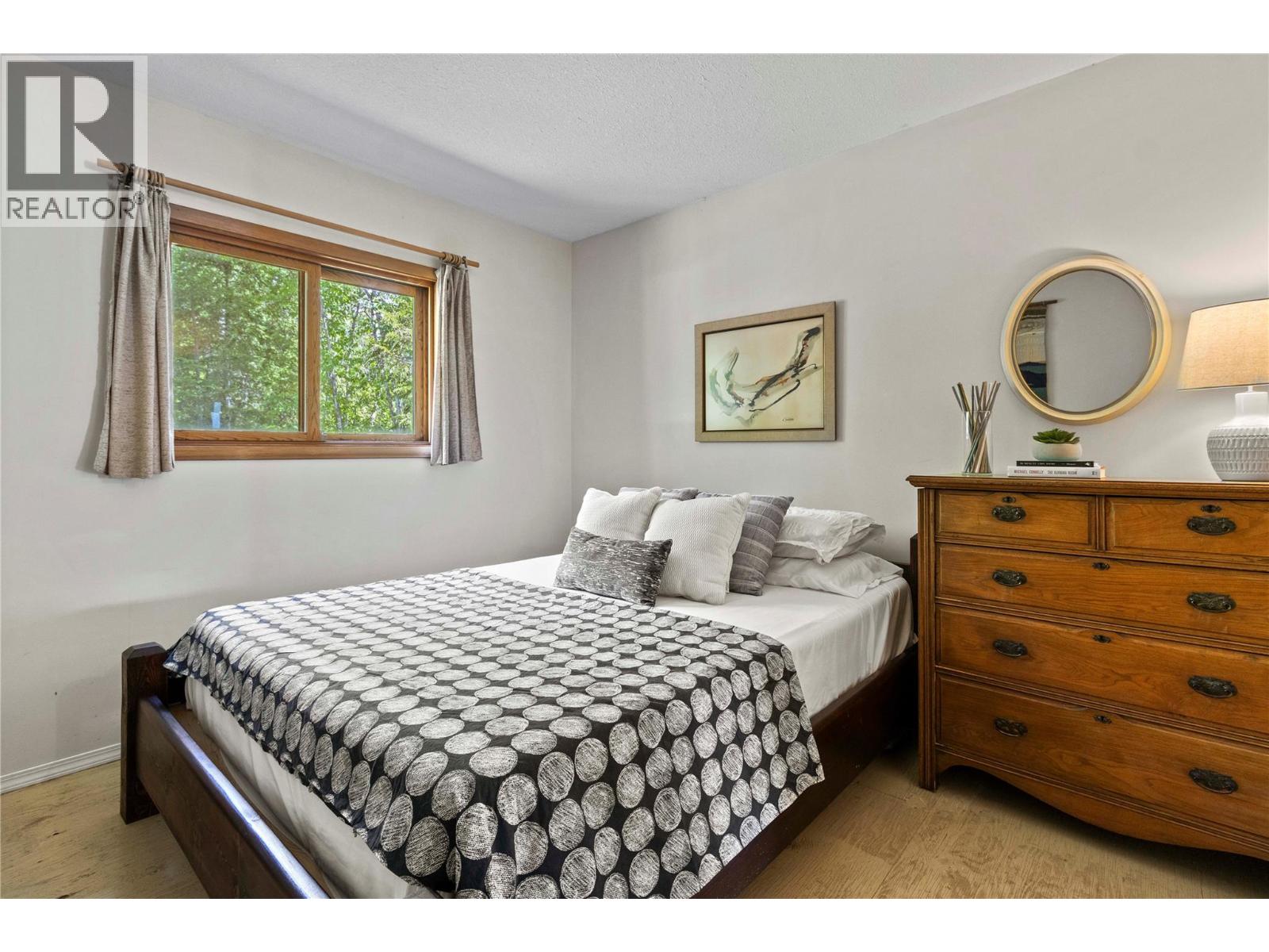 4006 Express Point Road, Scotch Creek