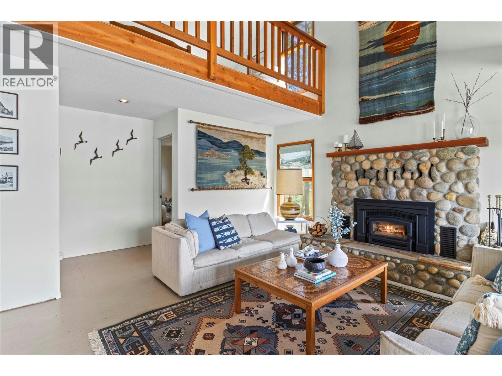 4006 Express Point Road, Scotch Creek