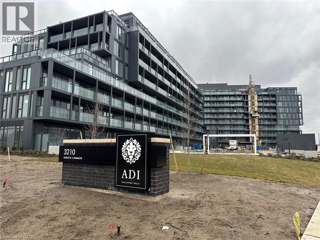 3200 DAKOTA Common Unit# B613