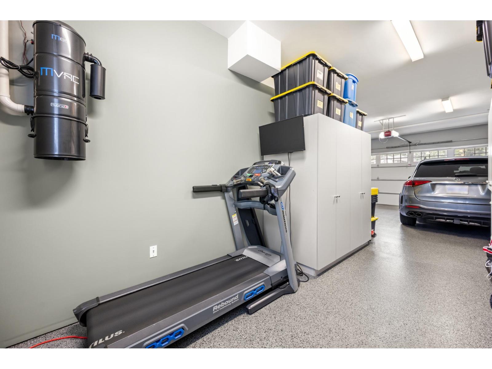 20327 94A AVENUE, Langley