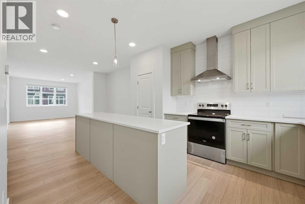 Single Family House for Sale in  Savanna Place NE Saddle Ridge Calgary 