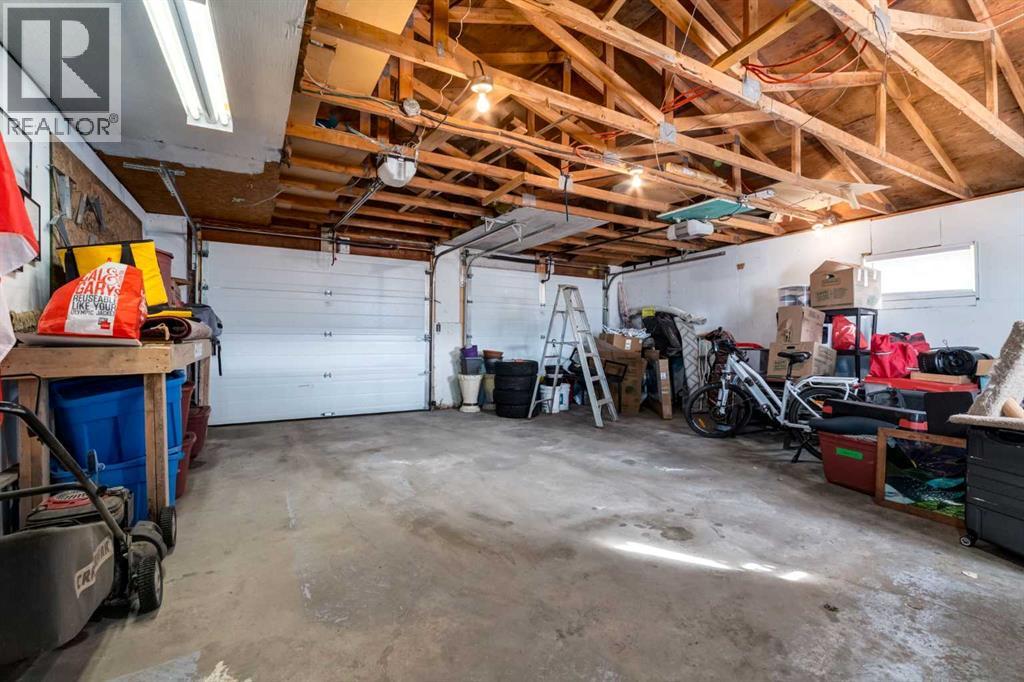 Single Family House Bungalow for Sale in  Avonburn Road SE Acadia Calgary 