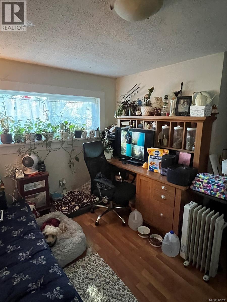 1790 WADDINGTON RD - 23