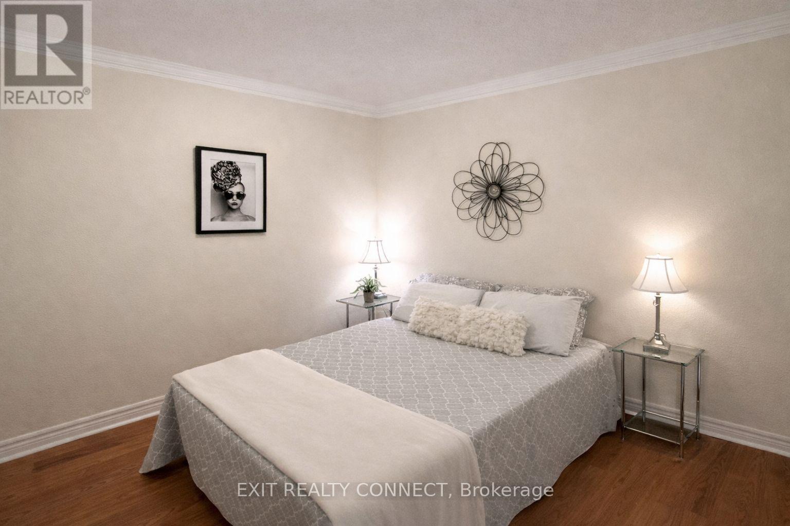 #112 383 MAIN STREET E - 19
