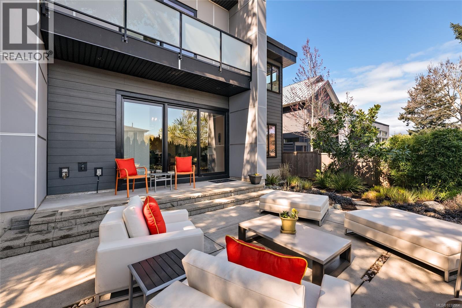 111 Moss St, Victoria