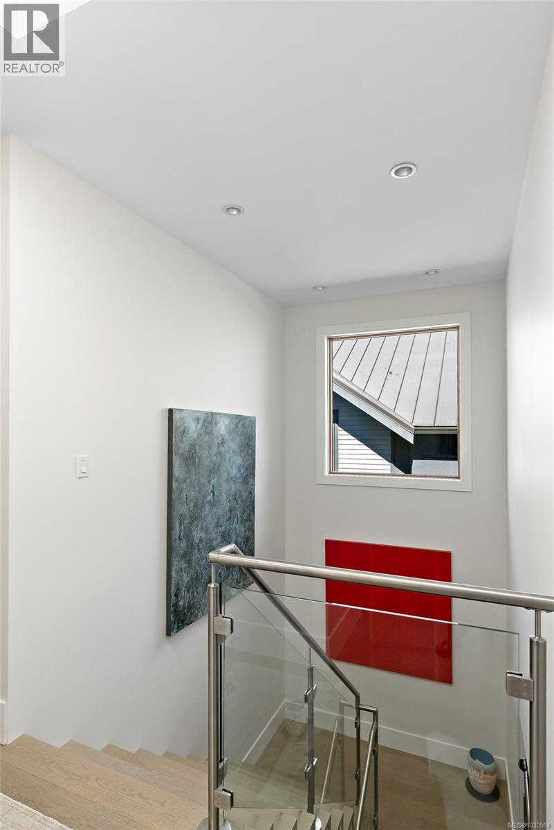 111 Moss St, Victoria