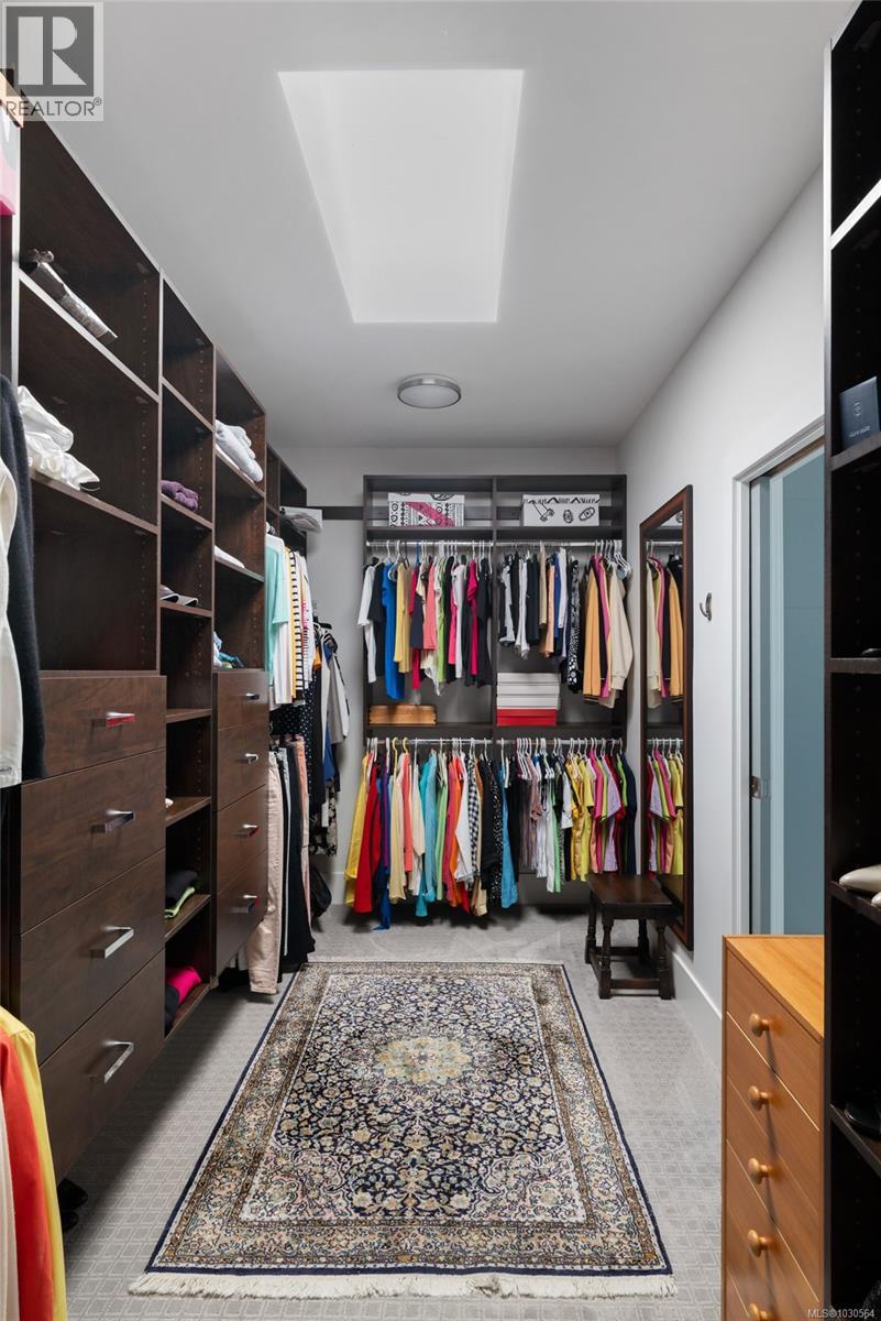 111 Moss St, Victoria