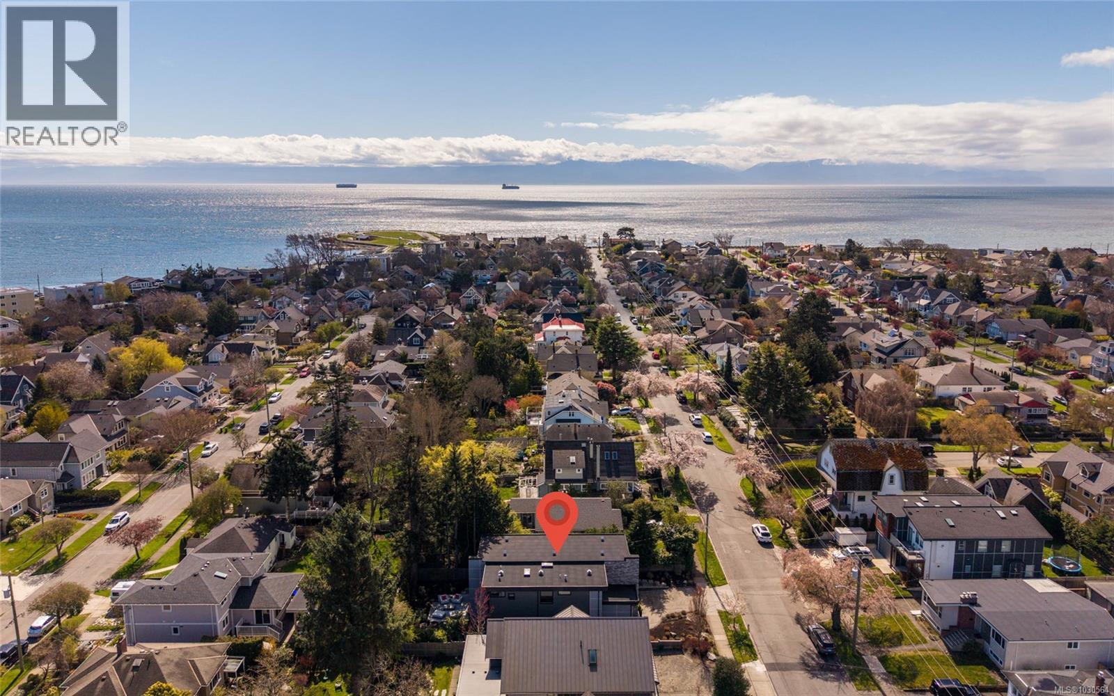 111 Moss St, Victoria