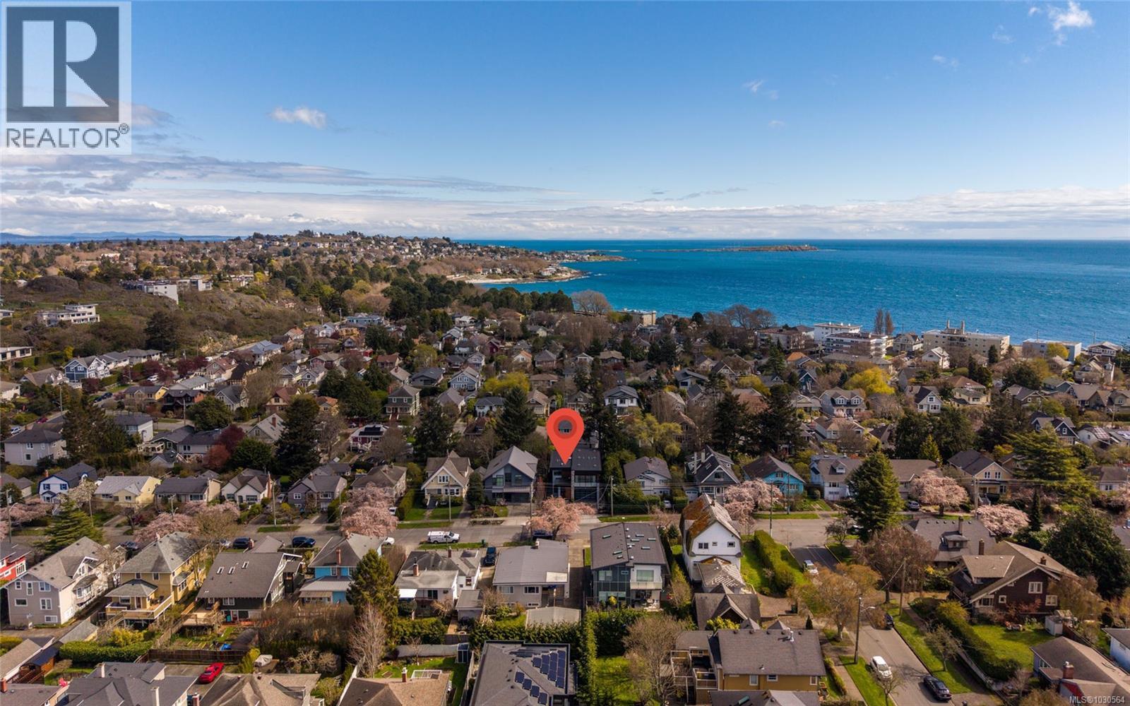 111 Moss St, Victoria