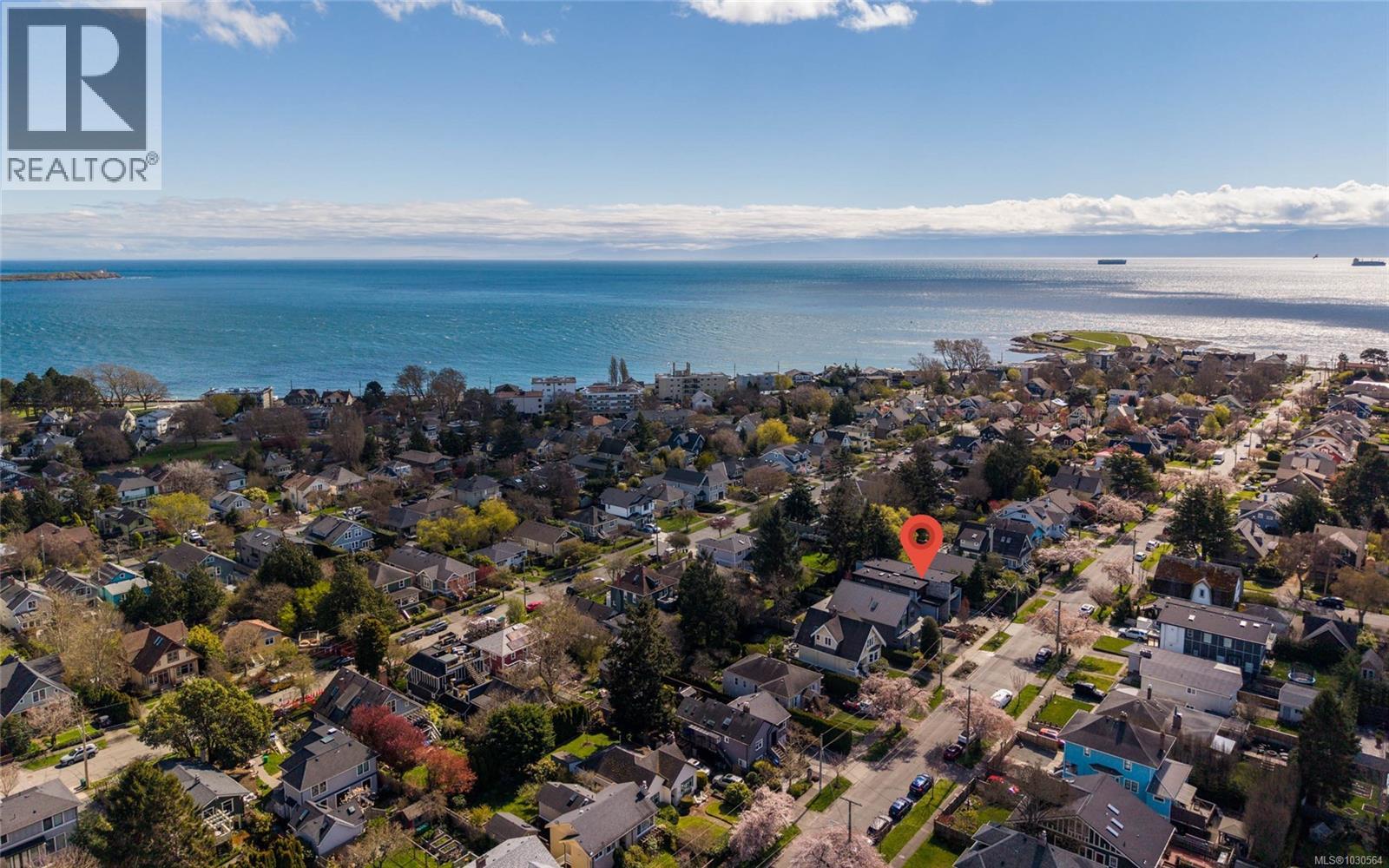 111 Moss St, Victoria