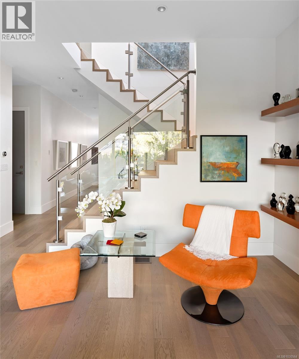 111 Moss St, Victoria