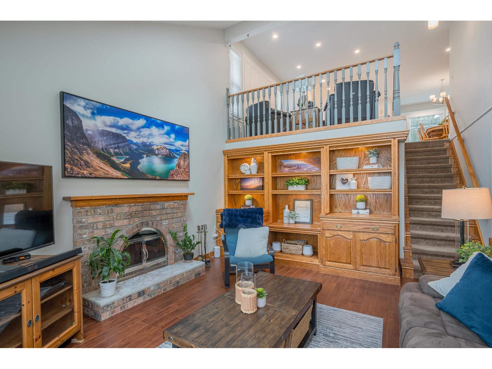 20554 94B AVENUE, Langley