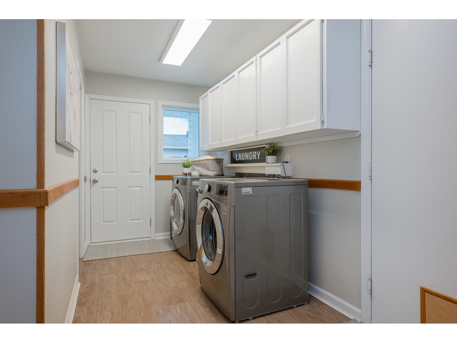 20554 94B AVENUE, Langley