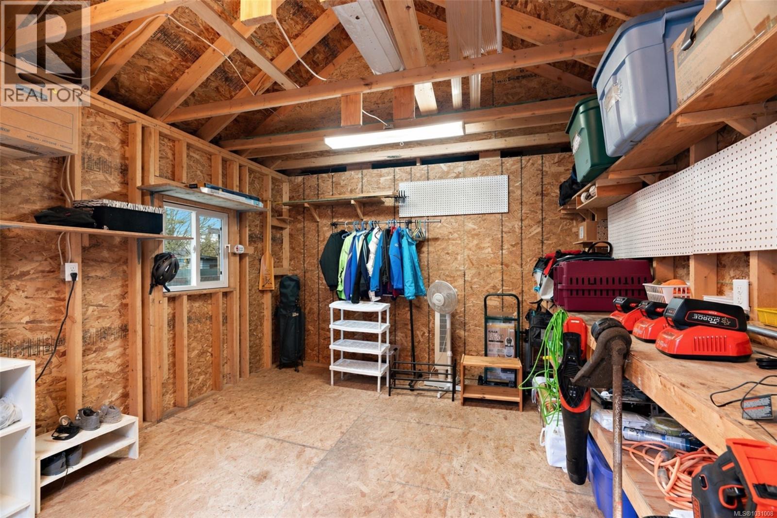 10 6947 Grant Road West, Sooke