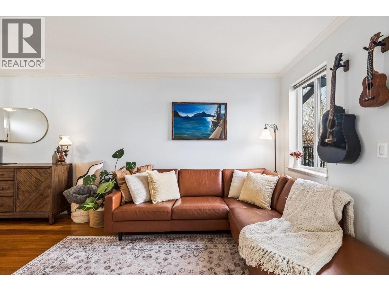 113 4238 ALBERT STREET, Burnaby