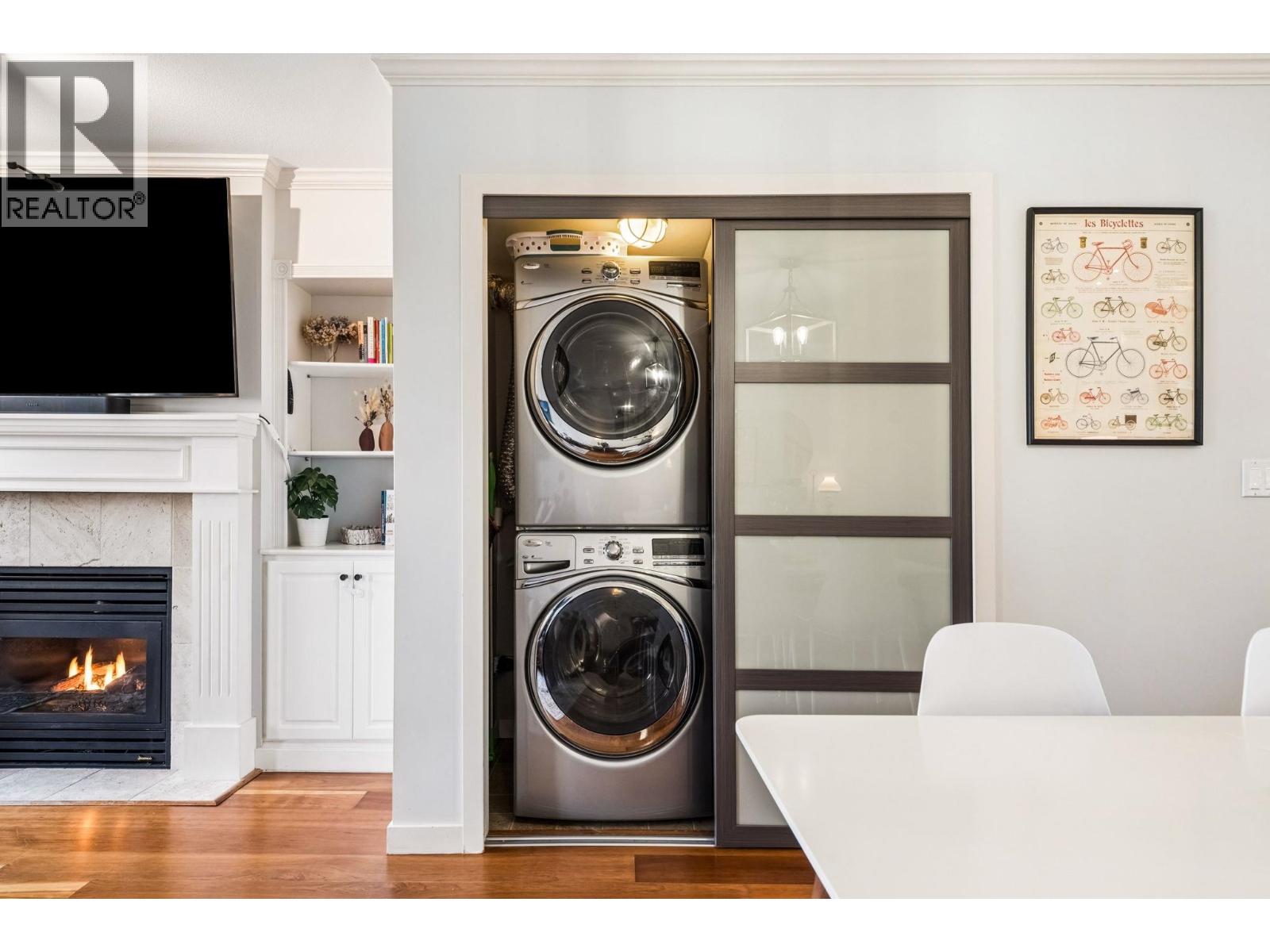 113 4238 ALBERT STREET, Burnaby