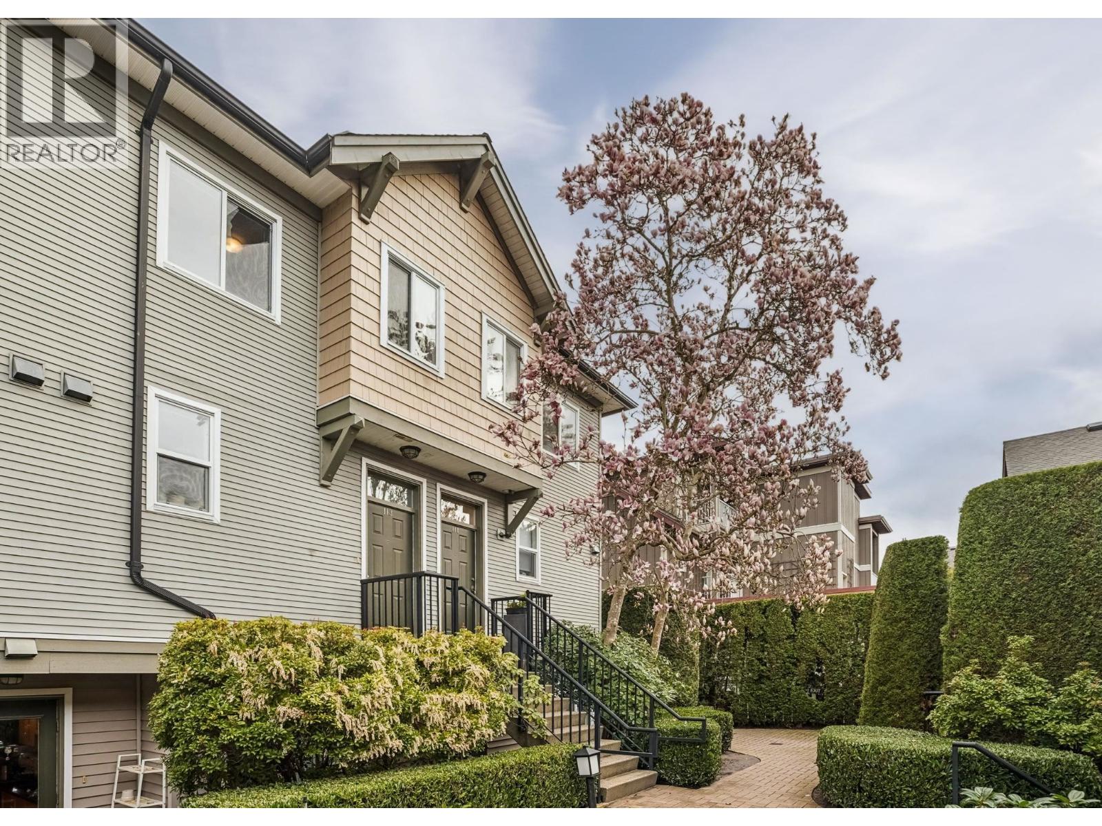 113 4238 ALBERT STREET, Burnaby