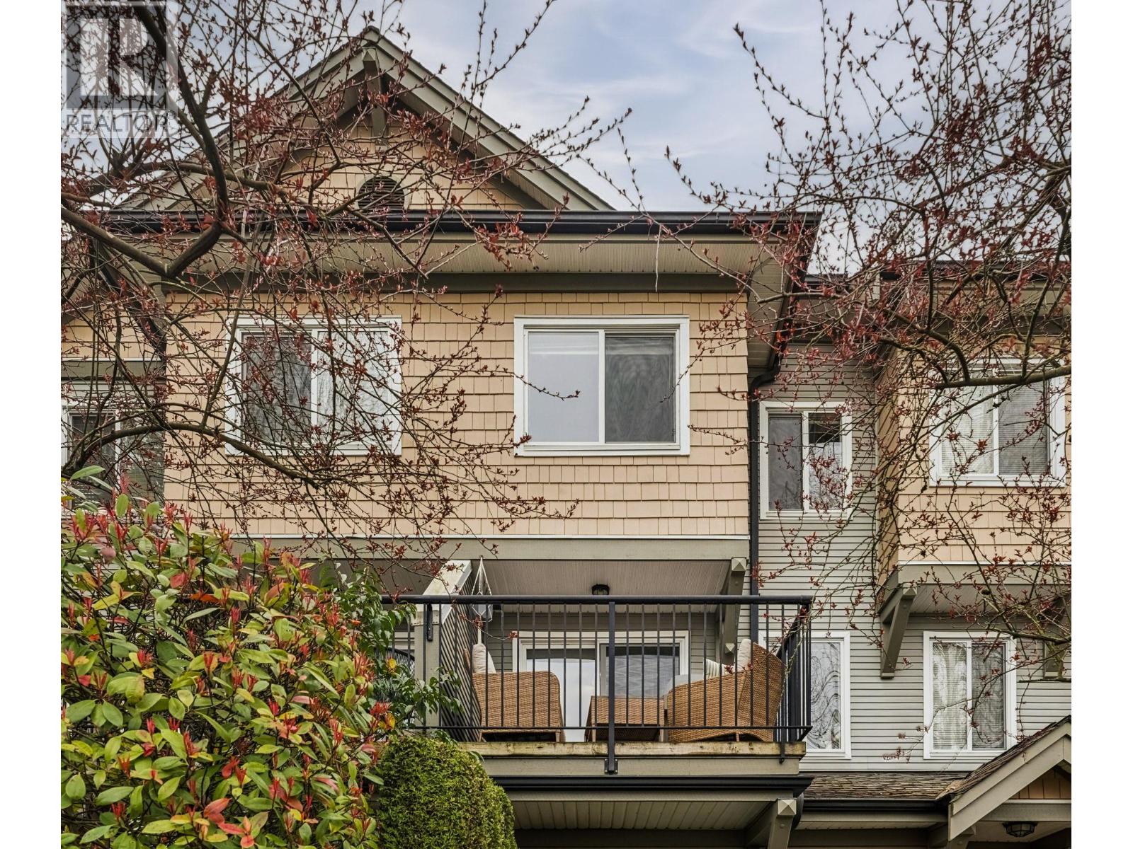 113 4238 ALBERT STREET, Burnaby