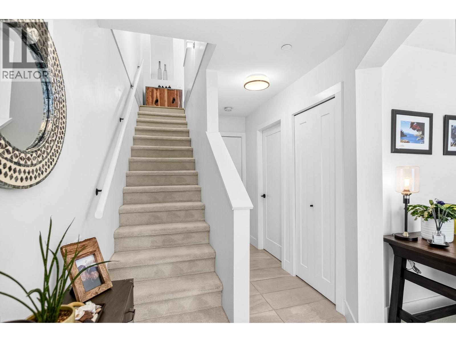 10 4716 ORCA WAY, Tsawwassen